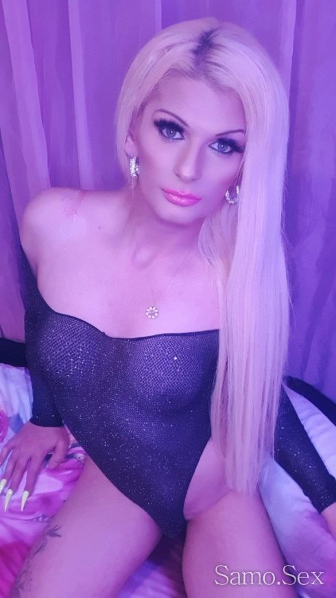 Ерика   💋...💋...sexy blonde bitch -  снимка 1