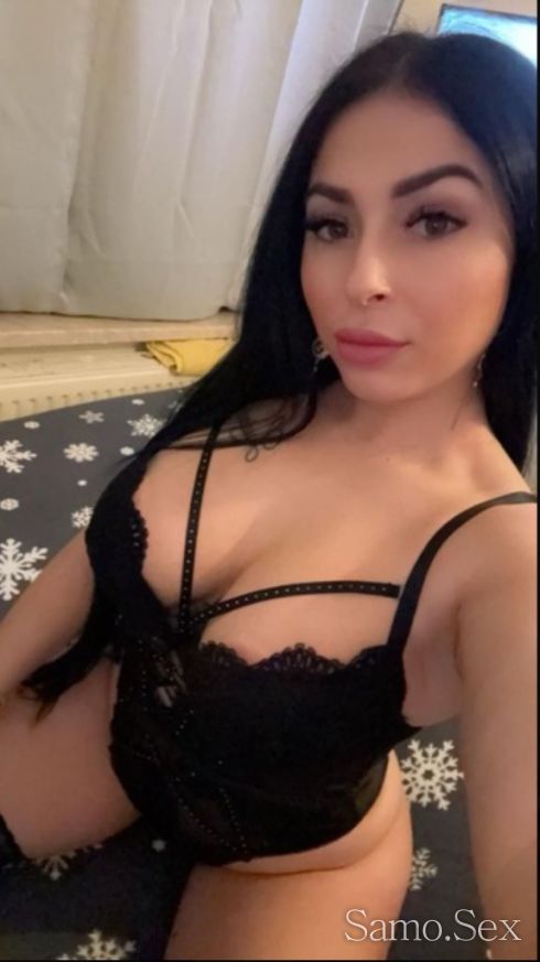 Имам терен може и в кола 😊🎉💋 Масаж Хепи енд..фетиши -  снимка 2