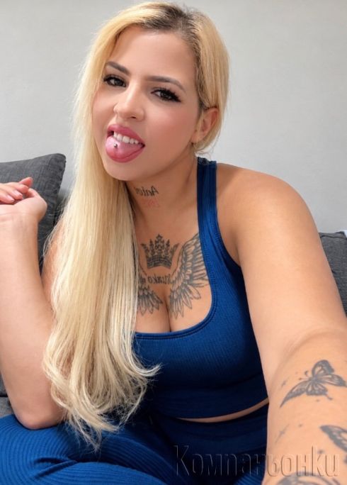 I visit addresses and hotels. 🤤🤤🤤💋