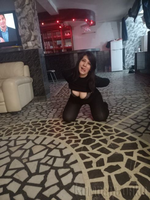 Мой терен на На адрес и хотел със реални снимки