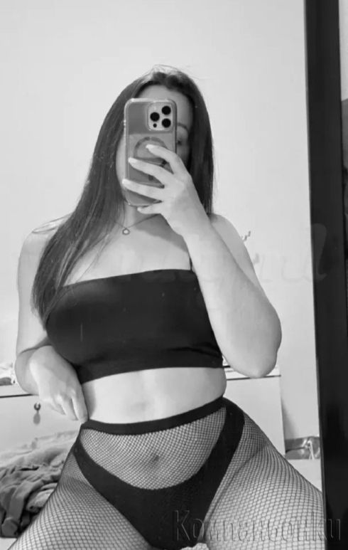 Дани тука за първи път в гръд