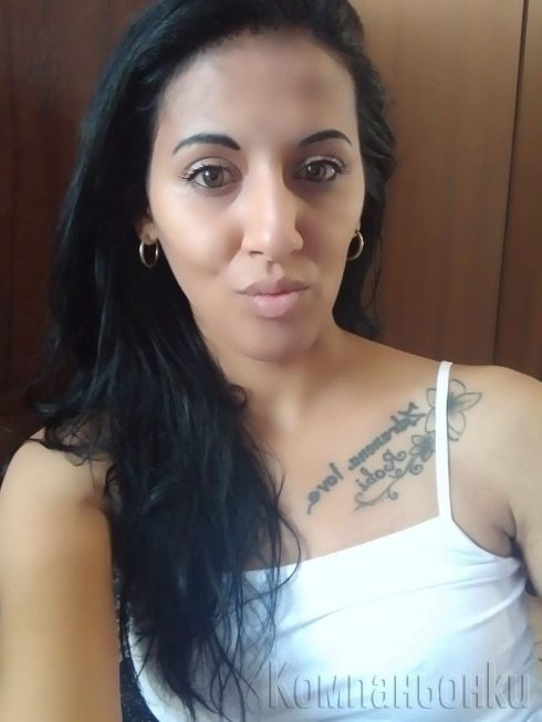 Тук съм отново но само на хотел работя