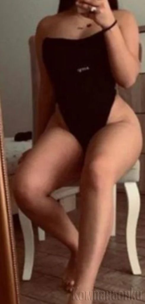 Eroticen majas s goreshto tqlo neme ispuskai 🥰😋🍓