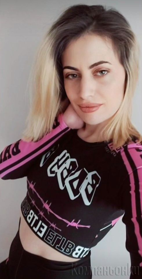 КОИТО РАЗБИРА ПРИ КРИСИ СЕ СПИРАА ТУК 🤭❤️😍💋🙈