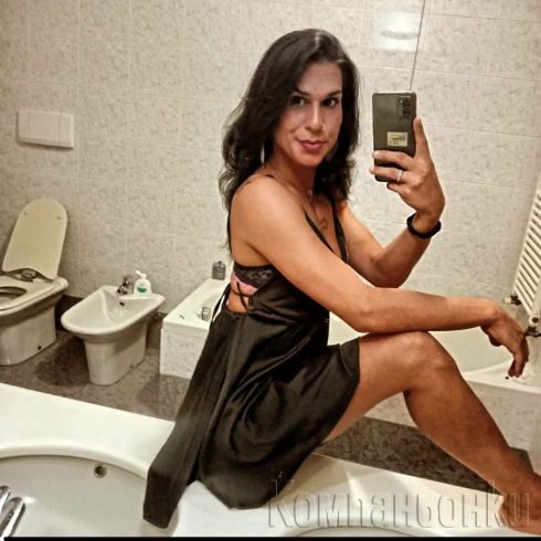 Првя пут мими транс стфасна сецуална дива в леглото