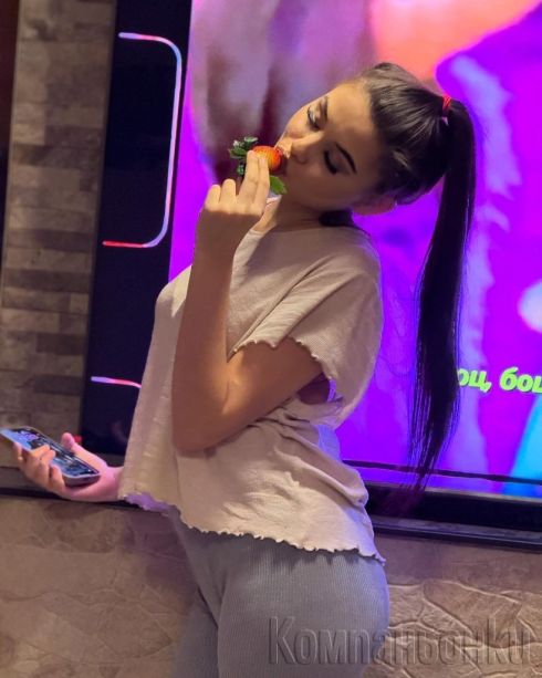 Малка откачена сладуранка 😘