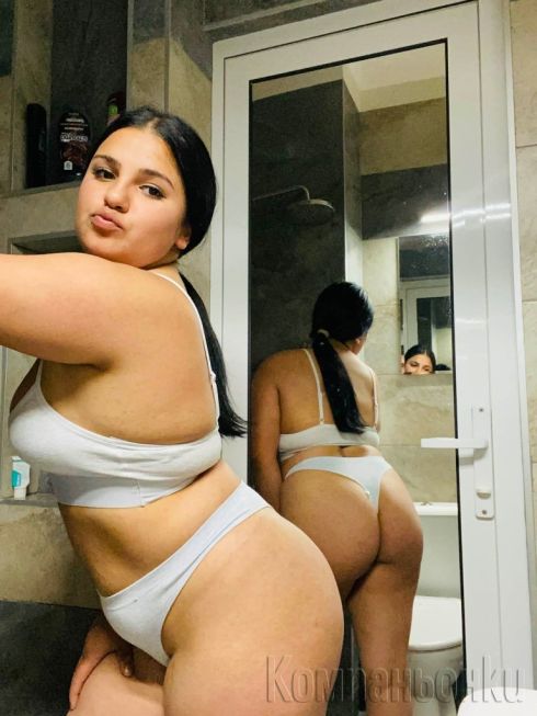 Нова страсна и много еблива 🥰❤️😘