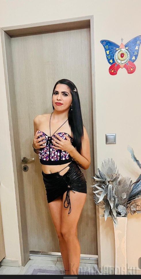 Тука сам за малко