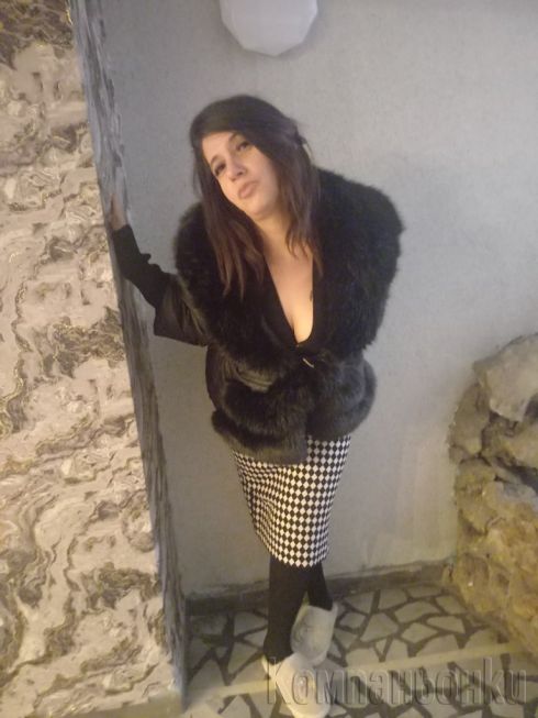 на адрес и хотел реални българка