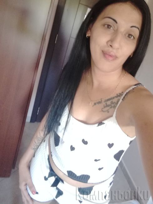 Само на адреса работя в хотел