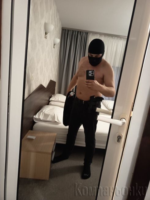 мъж на разположение 24/7 за дами и двойки