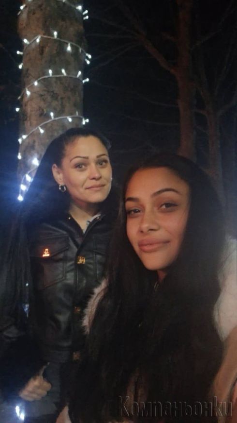 Две котета ела да правим 3 к и 4 к секс котета 😈🔞