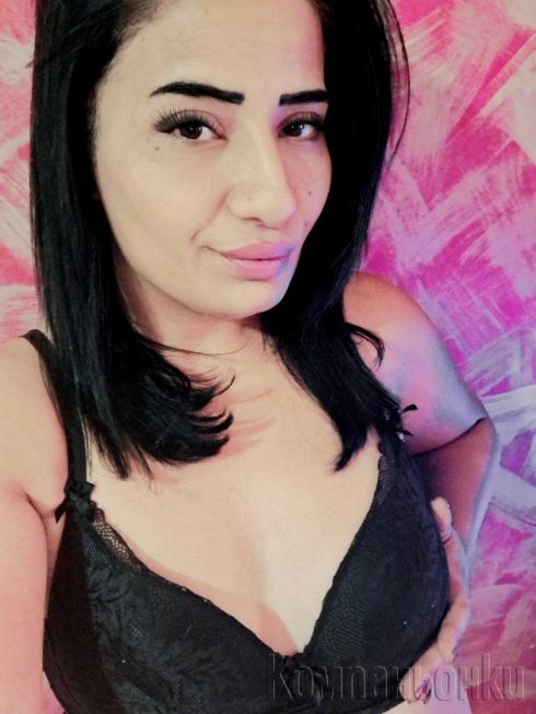 Ако ти е писнало от Фълшиви😜 😜100%😘 Реално момиче е тук😘