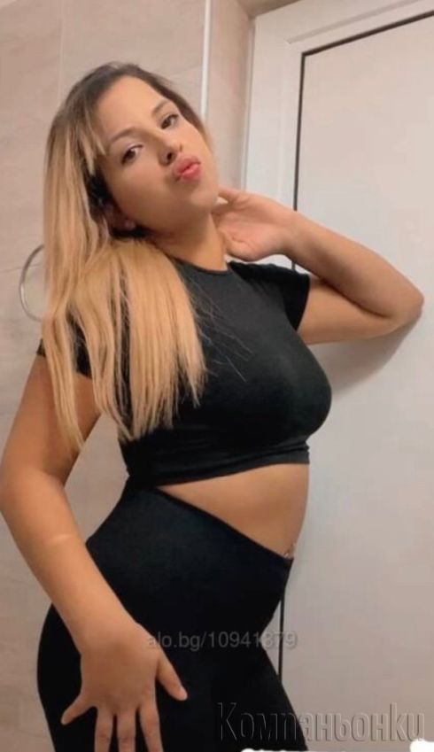 I visit addresses and hotels. 🤤🤤🤤💋