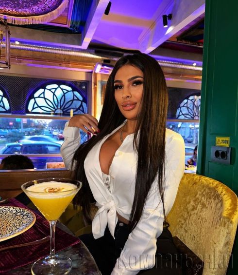 GIRL from Venezuela -EROTIC MASSAGE + SEX