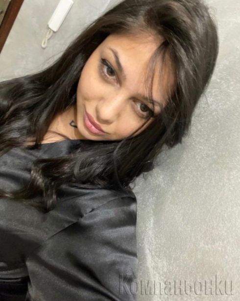 HOT PAMELA 😈