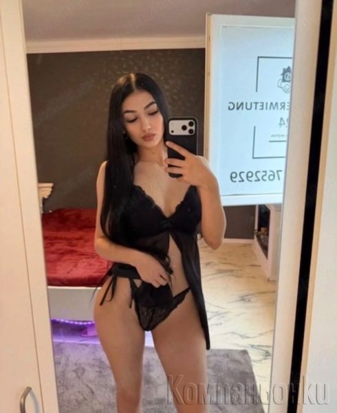 Dessi Секси и гореща с много екстри 💋💋