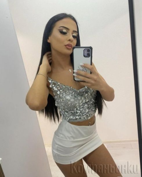 Секс машина ела да свършим  Nicole