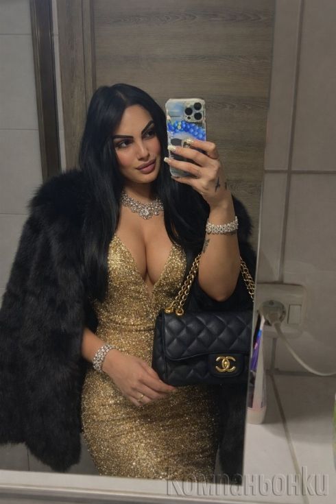 Работя само с чисти и възпитани мъже.“