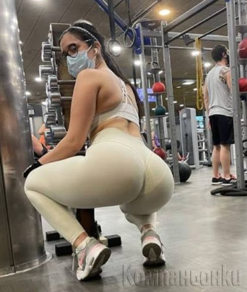 Здравейте аз съм Даниела, последна вечер  във Варна опитай ме