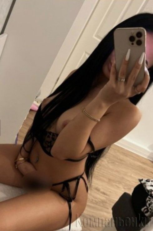 БОГИНЯТА НА АНАЛНИЯ СЕКС💯💯